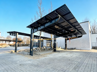 Sunshine-Powered Carport Is Up And Running!